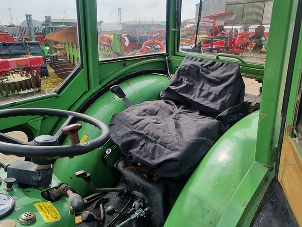 Chris Atkin & Son Ltd - Fendt 204V